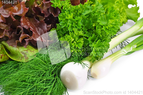 Image of Spicy greens with salad and onion