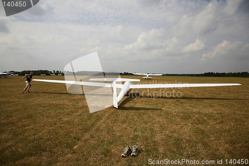 Image of Glider starting