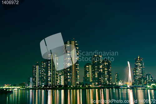 Image of night city