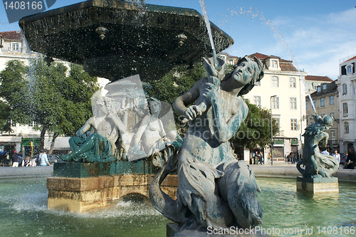 Image of Rossio fountain