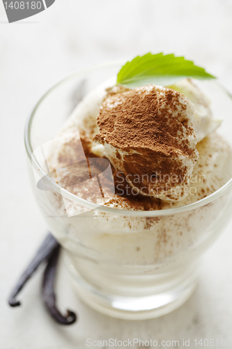 Image of vanilla mousse