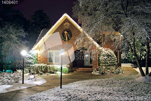 Image of Christmas decorated cottage