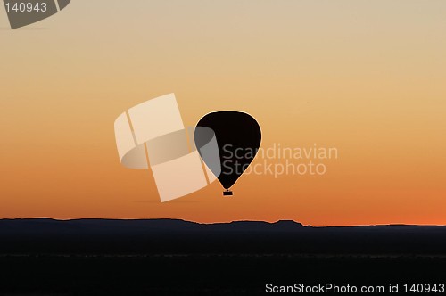 Image of ballooning at sunrise