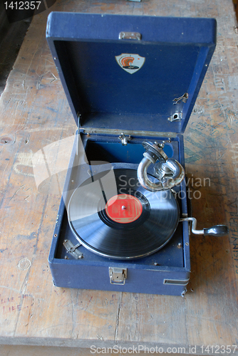 Image of Antiquarian gramophone 