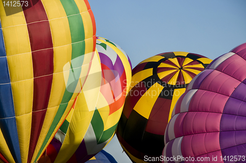 Image of Hot-air balloons inflating