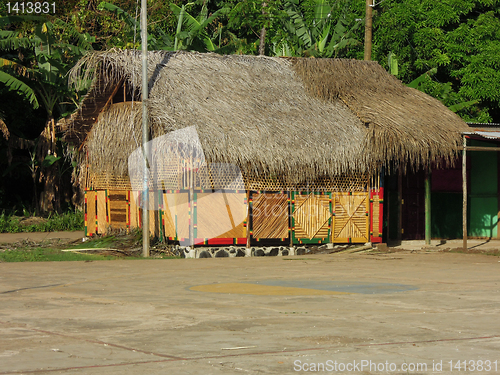 Image of thatch roof restaurant bar Corn Island Nicaragua