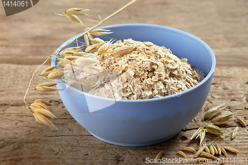 Image of oat flakes