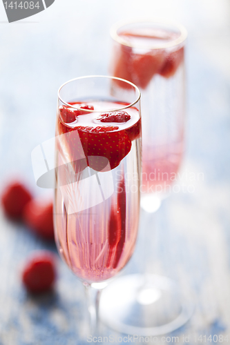 Image of strawberry champagne cocktail