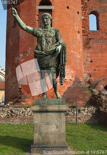 Image of Caesar Augustus statue