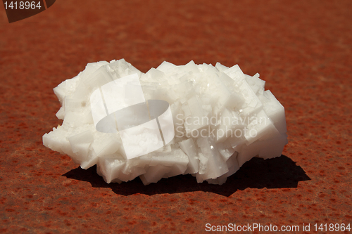 Image of Salt crystals.