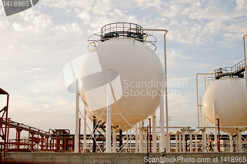 Image of Gas Processing Plant.