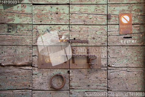 Image of Wooden entrance Rome