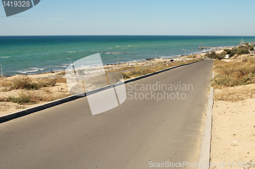 Image of Road to the sea.