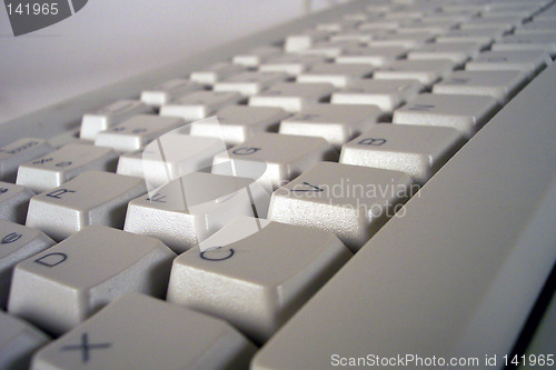 Image of white keyboard