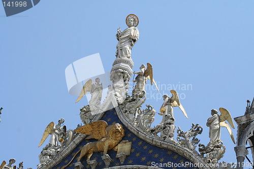 Image of roof of venice dome