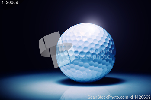 Image of golf ball