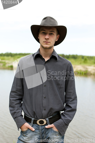 Image of man in a cowboy hat 