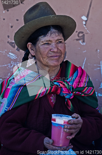 Image of Peruvian woman