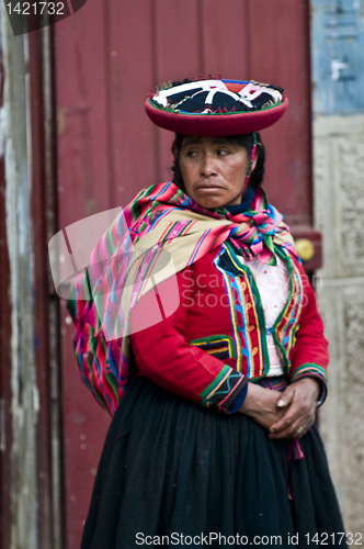 Image of Peruvian woman