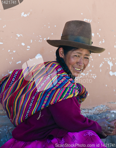 Image of Peruvian woman