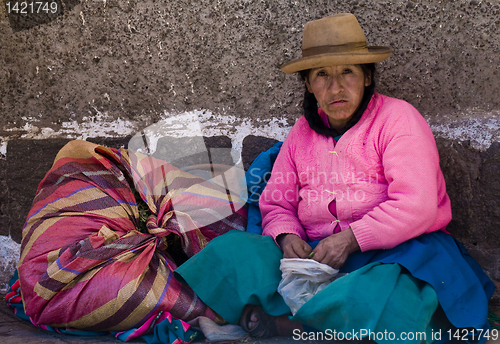 Image of Peruvian woman