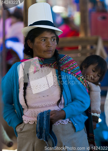 Image of Peruvian mother