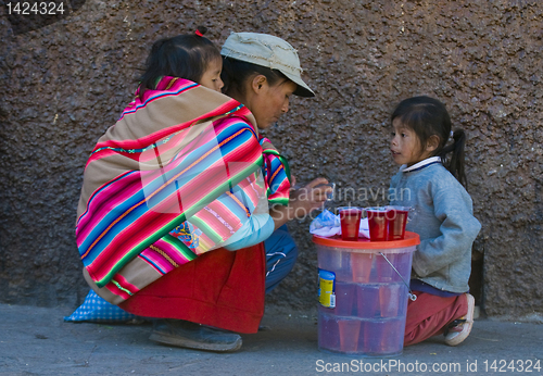 Image of Peruvian mother