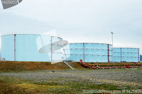 Image of Oil Bunkers