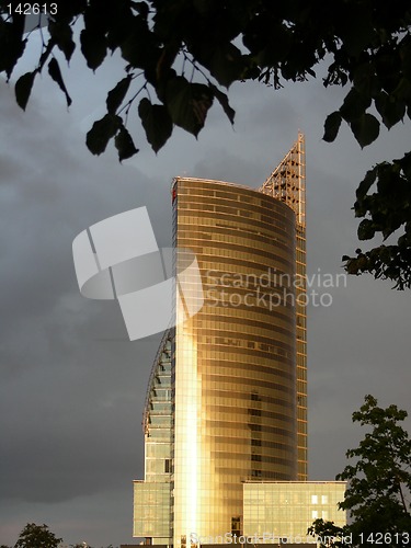 Image of skyscraper