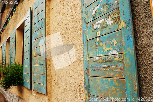 Image of windows of antique house 