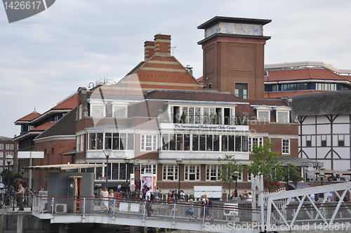 Image of Globe Theatre in London