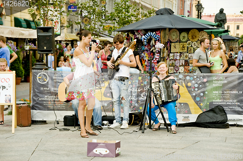 Image of The street musicians