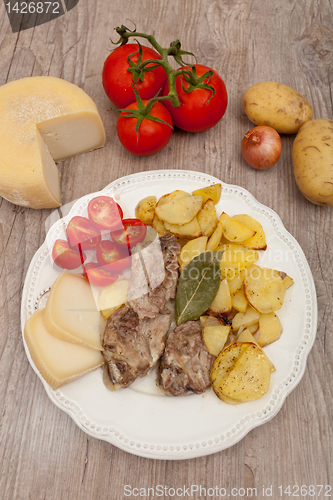 Image of lamb with potatoes