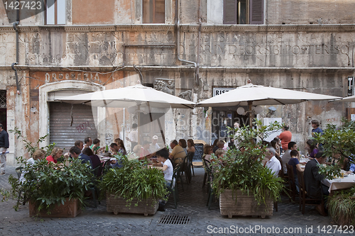 Image of Restaurant in the street