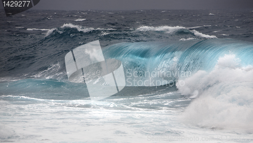 Image of Ocean wave 