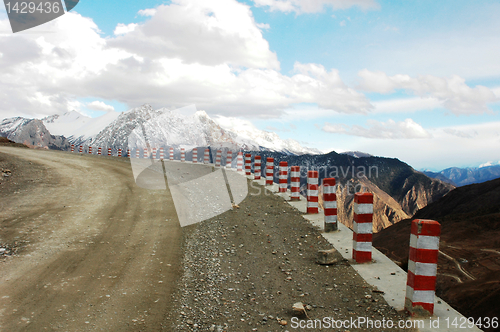 Image of Mountain road