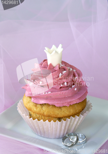 Image of Wedding cupcake