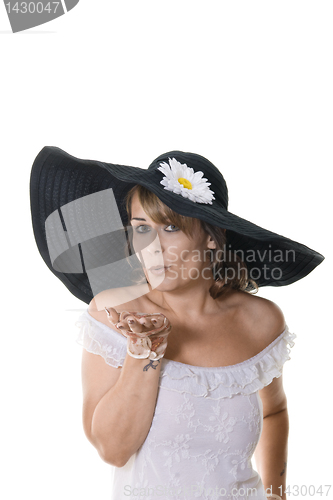 Image of woman in black hat 