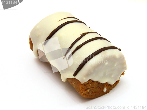 Image of Round mini chocolate pie with strips from above