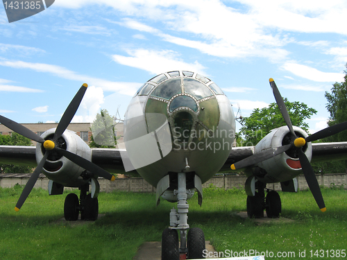 Image of Retro propeller airplain