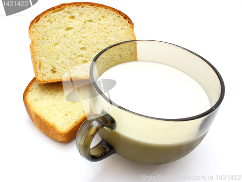 Image of Black bread with milk 