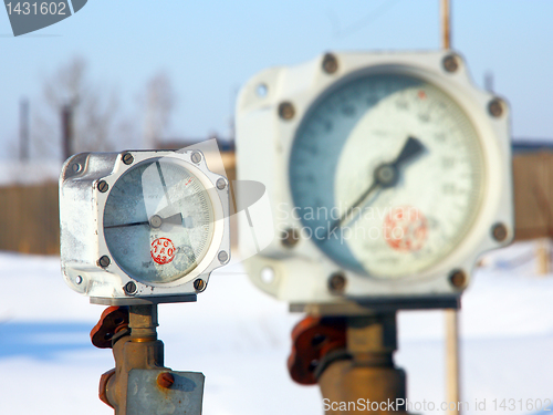 Image of Old gas manometer 