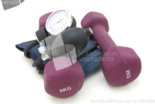 Image of Stethoscope and dumbbell 