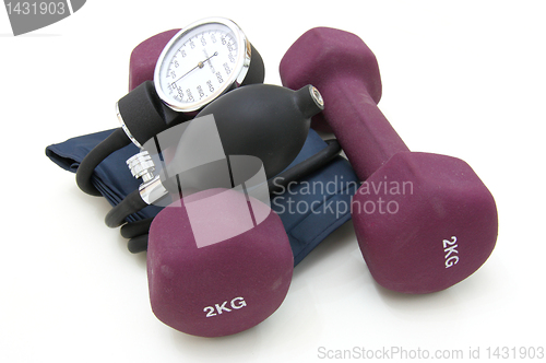 Image of Stethoscope and dumbbell