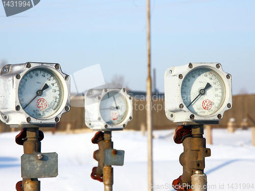 Image of Old gas manometer 