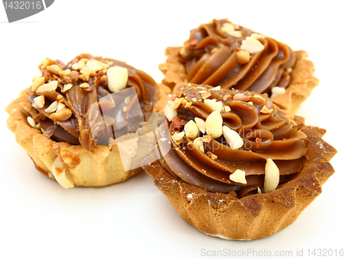 Image of Pie a basket with chocolate condensed milk and nuts