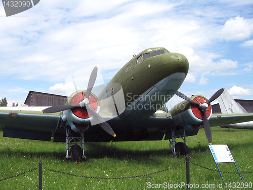 Image of Retro propeller airplain