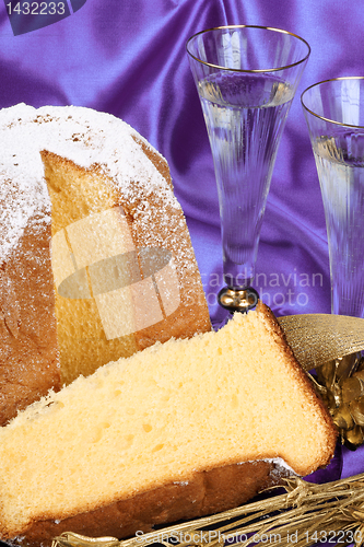 Image of Spumante and Pandoro for Christmas