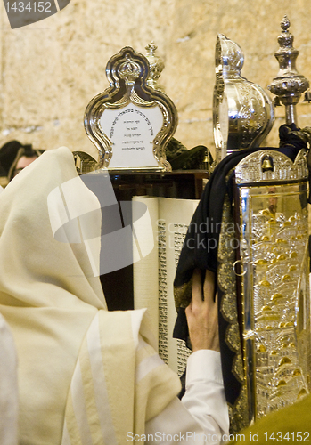 Image of Prayer in the Wailing wall