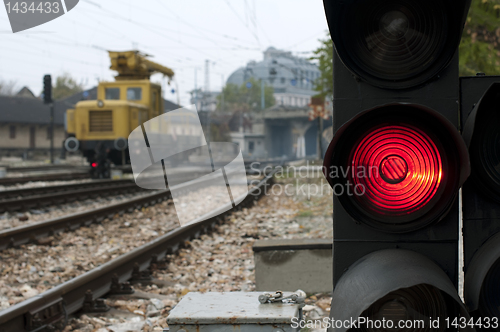 Image of Traffic light shows red signal 